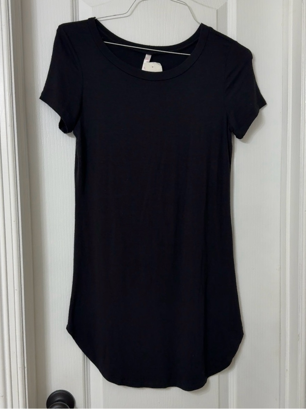 LSL black short sleeve crewneck t-shirt dress size M